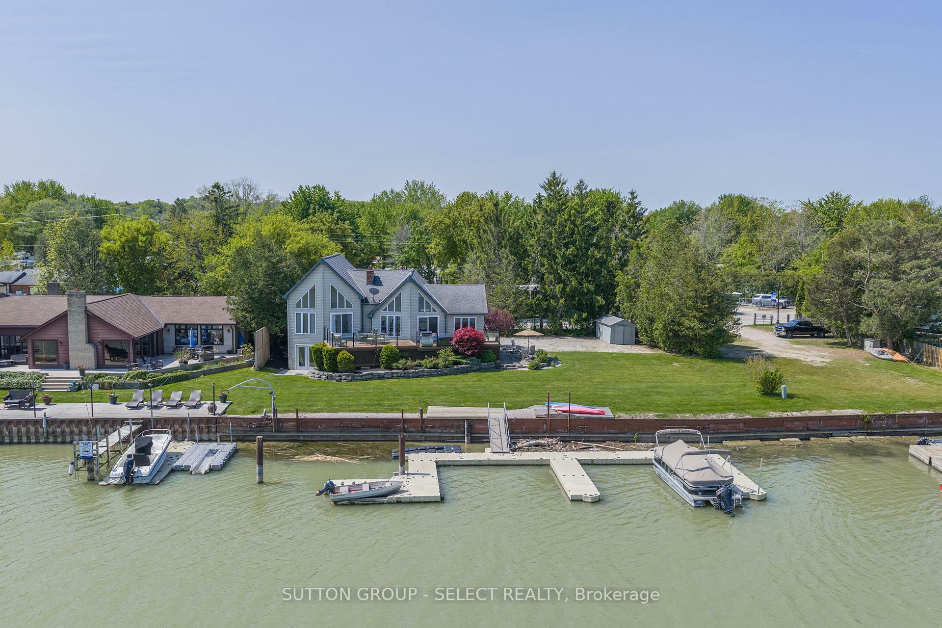 Property Photo: 7474 Riverside Drive ON N0M 2L0