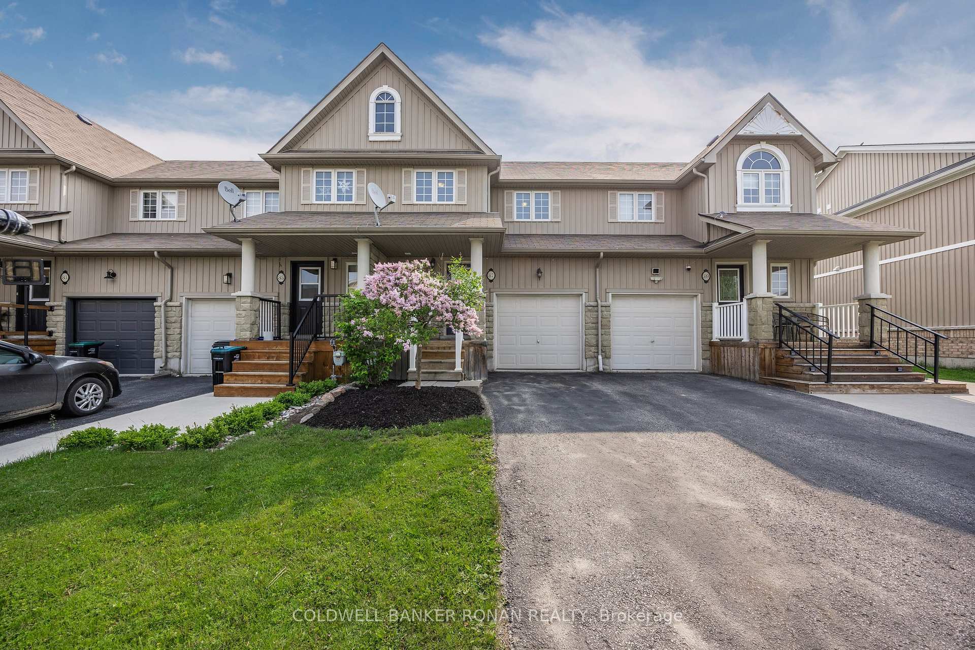 Property Photo: 87 Warman Street ON L9R 0B8