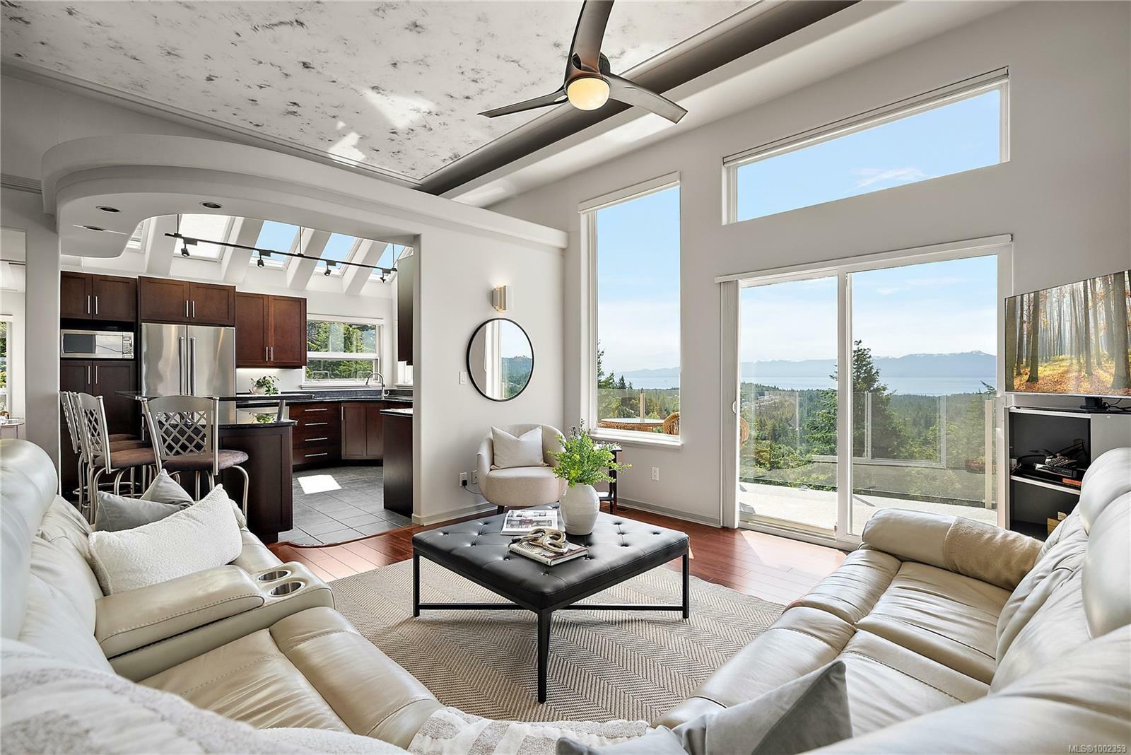 Property Photo: 3489 Maureen Terr BC V9C 3P7