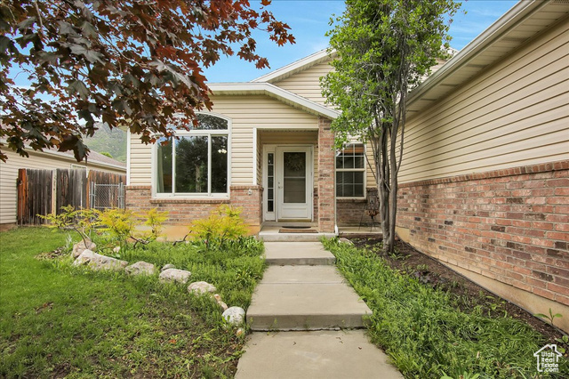 Property Photo: 1422 N Fowler Ave E UT 84404