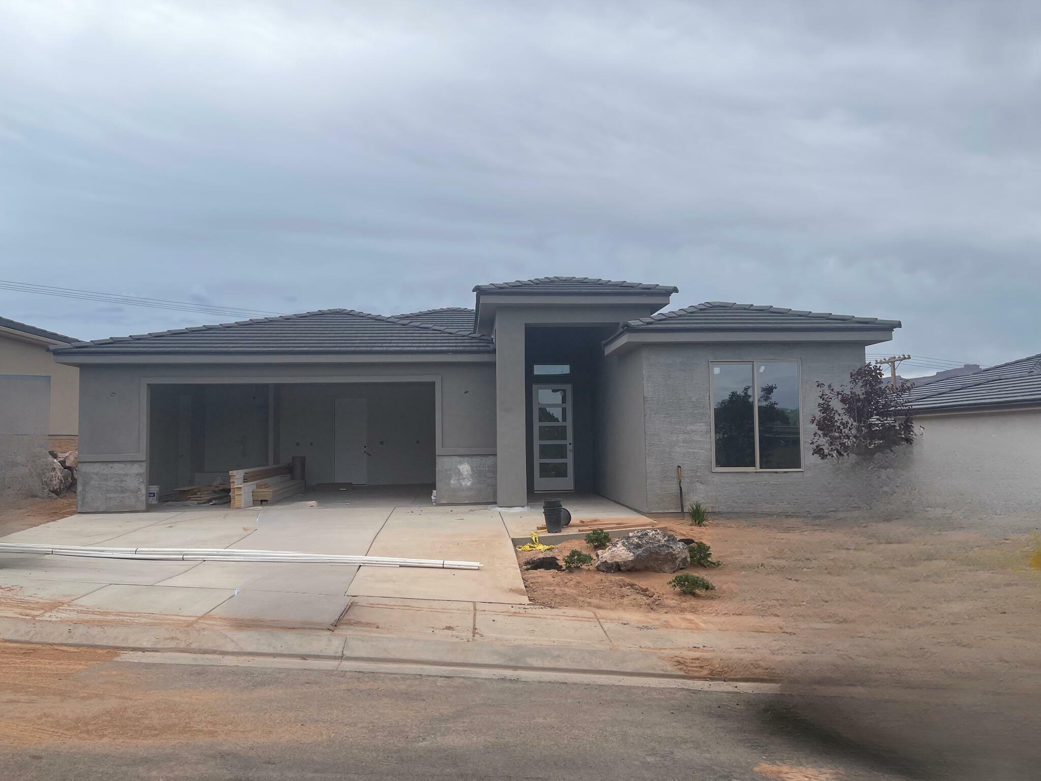 Property Photo: 456 N 1400 W UT 84737