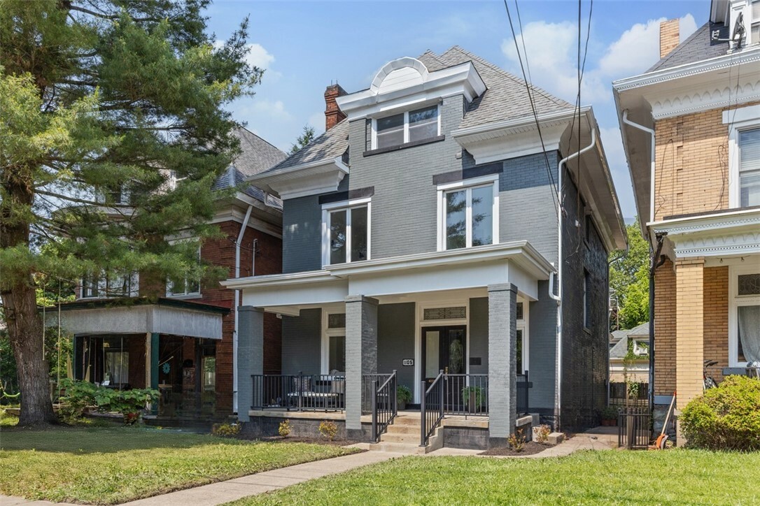 Property Photo: 1105 Portland PA 15206