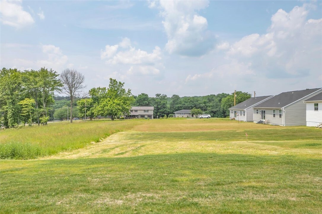 Property Photo: 110 Dominic Dr PA 16001