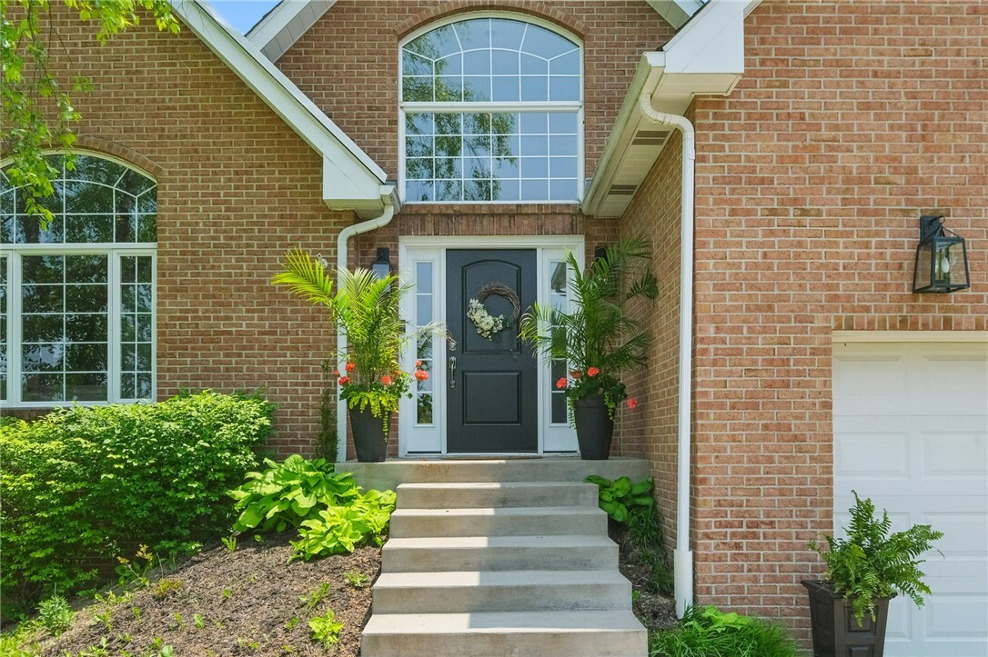 Property Photo: 707 Kathleen Dr PA 15025