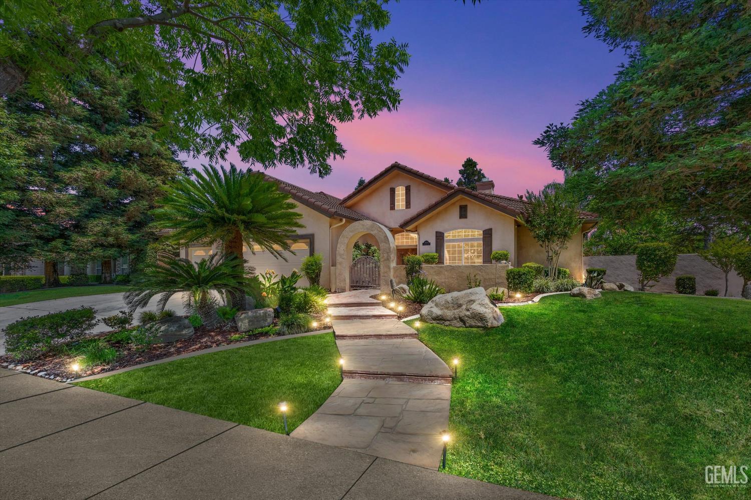 1806 Briercliff Court  Bakersfield CA 93311 photo