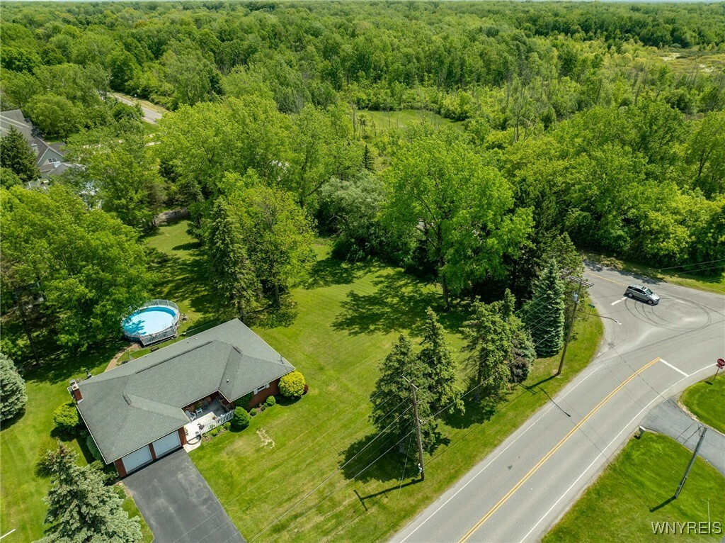 Property Photo: 4455 Shisler Road NY 14031