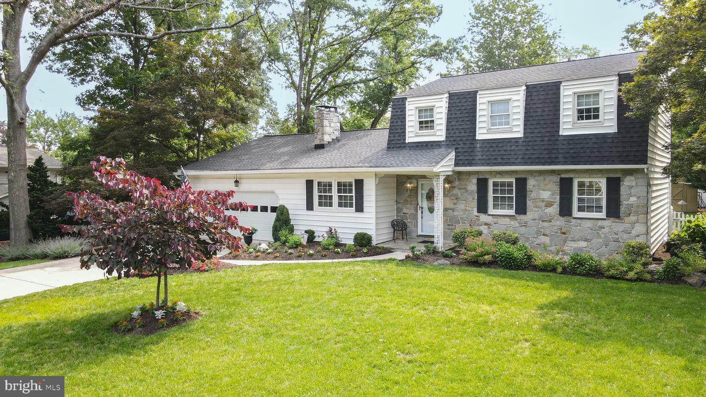 Property Photo: 7883 Chestnut Leaf Road MD 21144