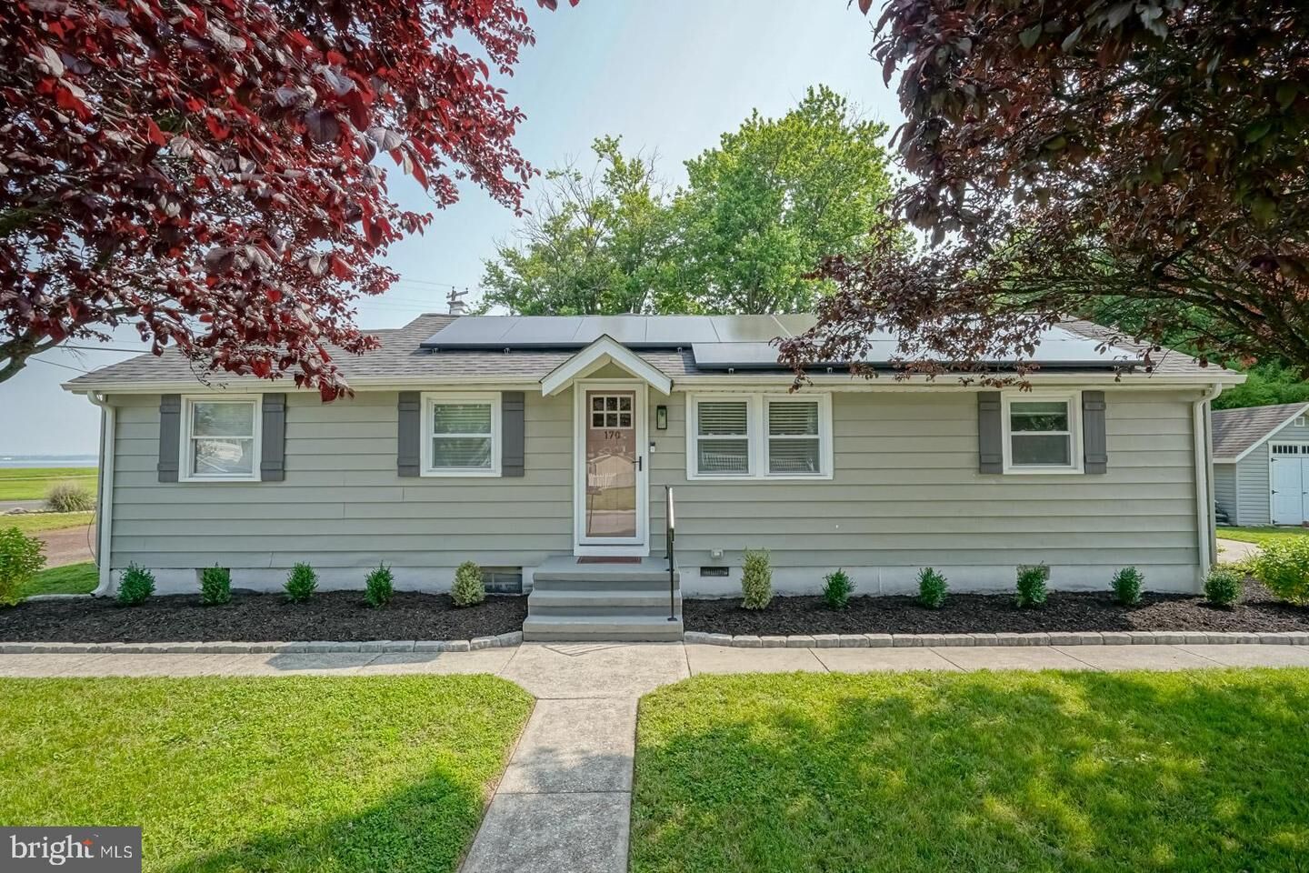 Property Photo:  170 Jefferson Road  NJ 08070 