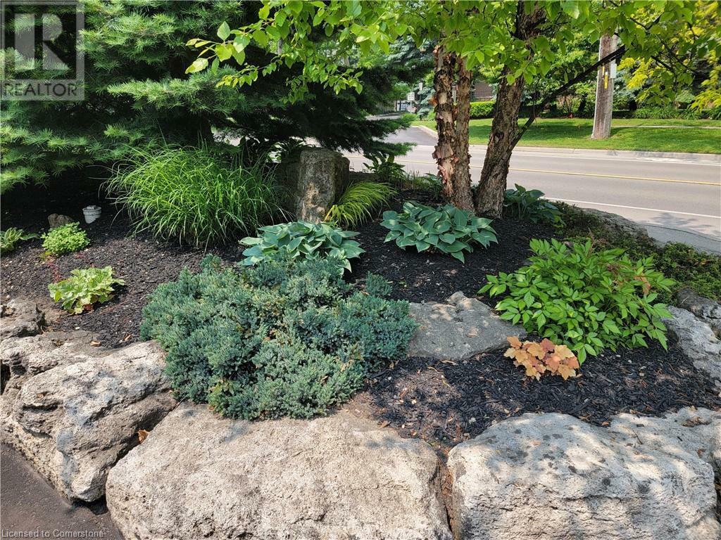 Property Photo:  1016 North Shore Boulevard East  ON L7T 1X7 
