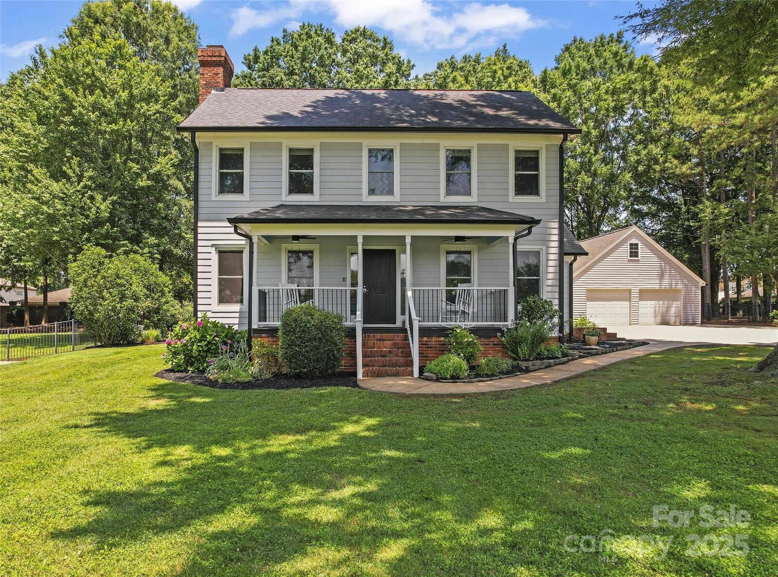 Property Photo: 18733 Bluff Point Road NC 28031