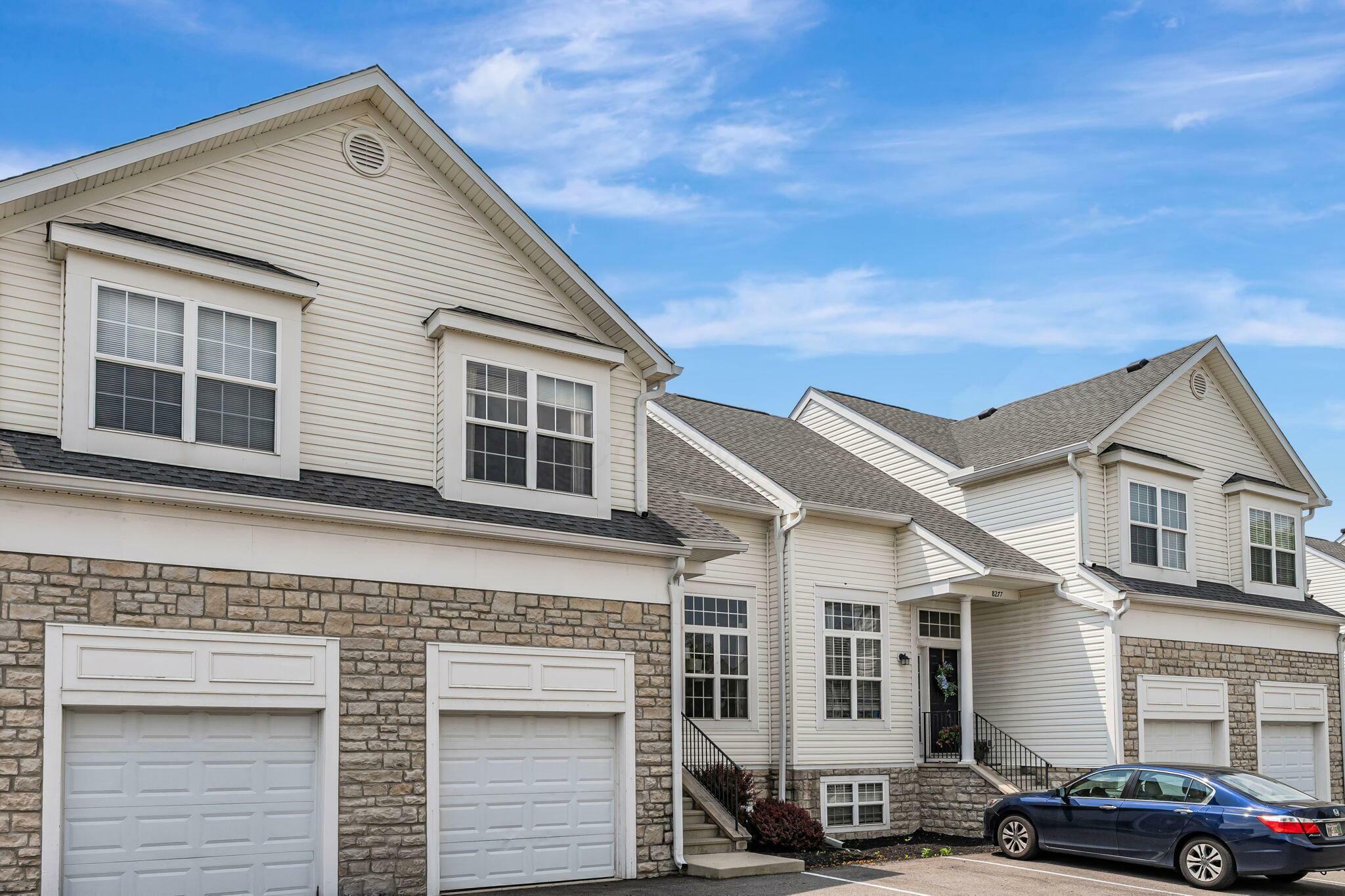 Property Photo: 8281 Deering Oaks Drive OH 43004