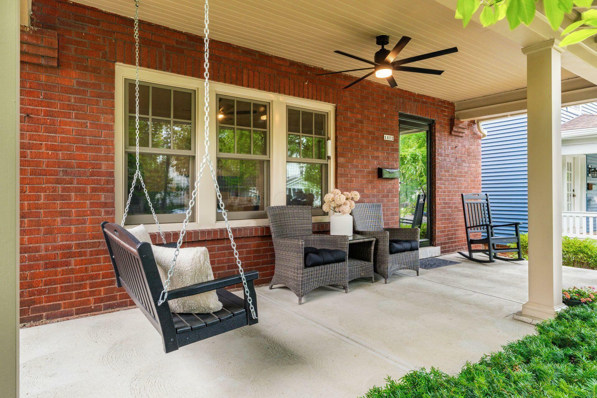 Property Photo:  1422 W 1st Avenue  OH 43212 