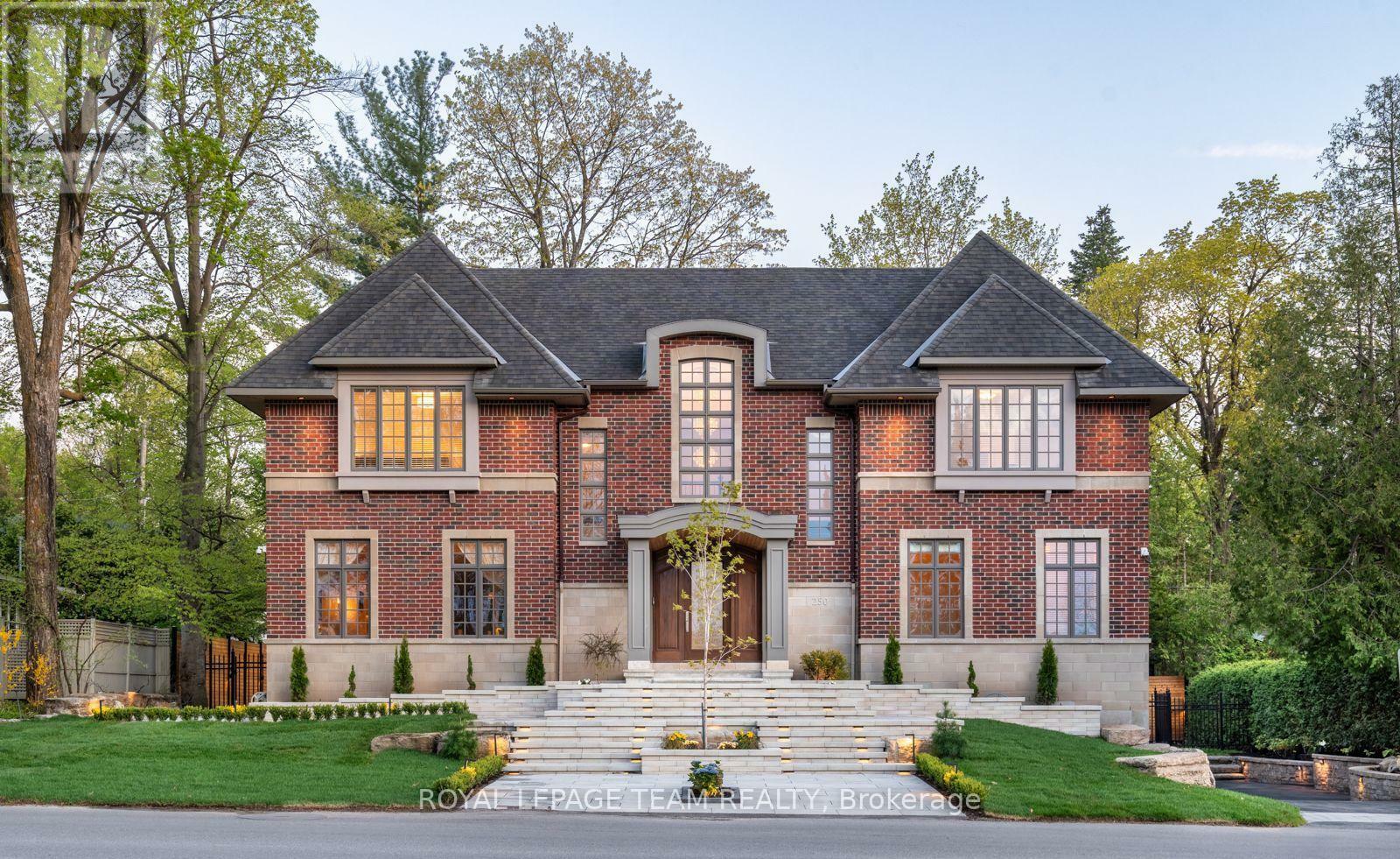 250 Sandridge Road  Ottawa ON K1L 5A2 photo