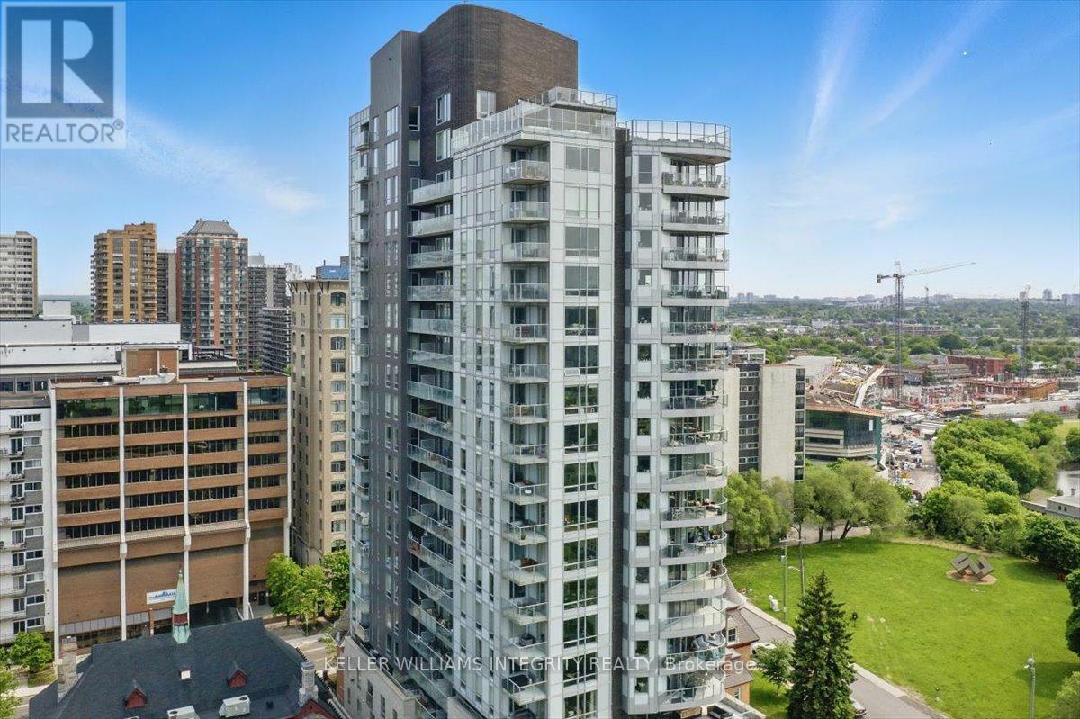 428 Sparks Street 1006  Ottawa ON K1R 0B3 photo