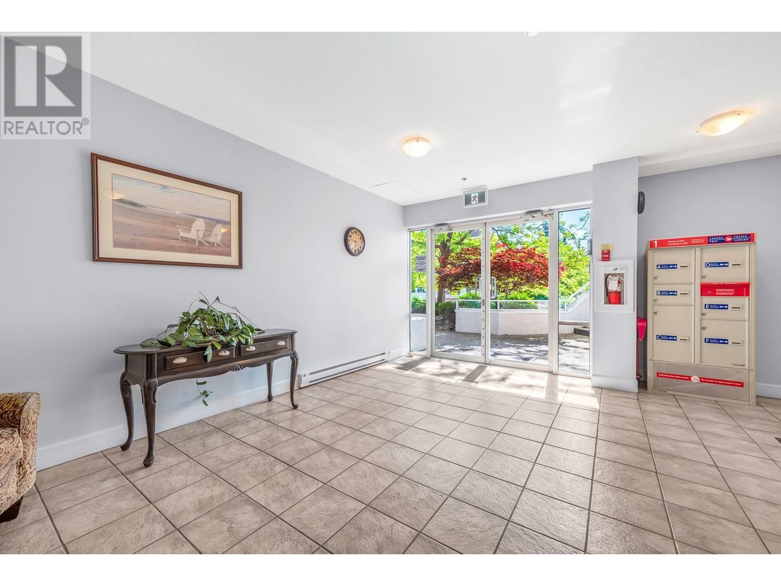 Photo de la propriété: 3320 Centennial Drive 408 BC V1T 9M4
