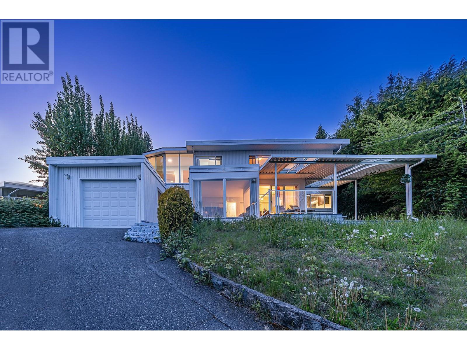 Property Photo: 2365 Queens Avenue BC V7V 2Y7
