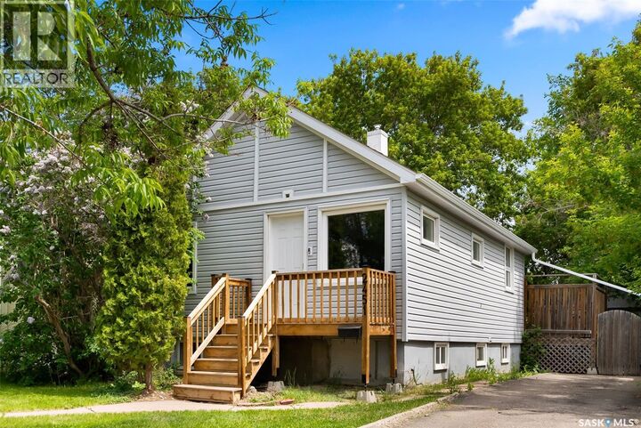 Photo de la propriété: 2451 Reynolds Street SK S4P 3A2