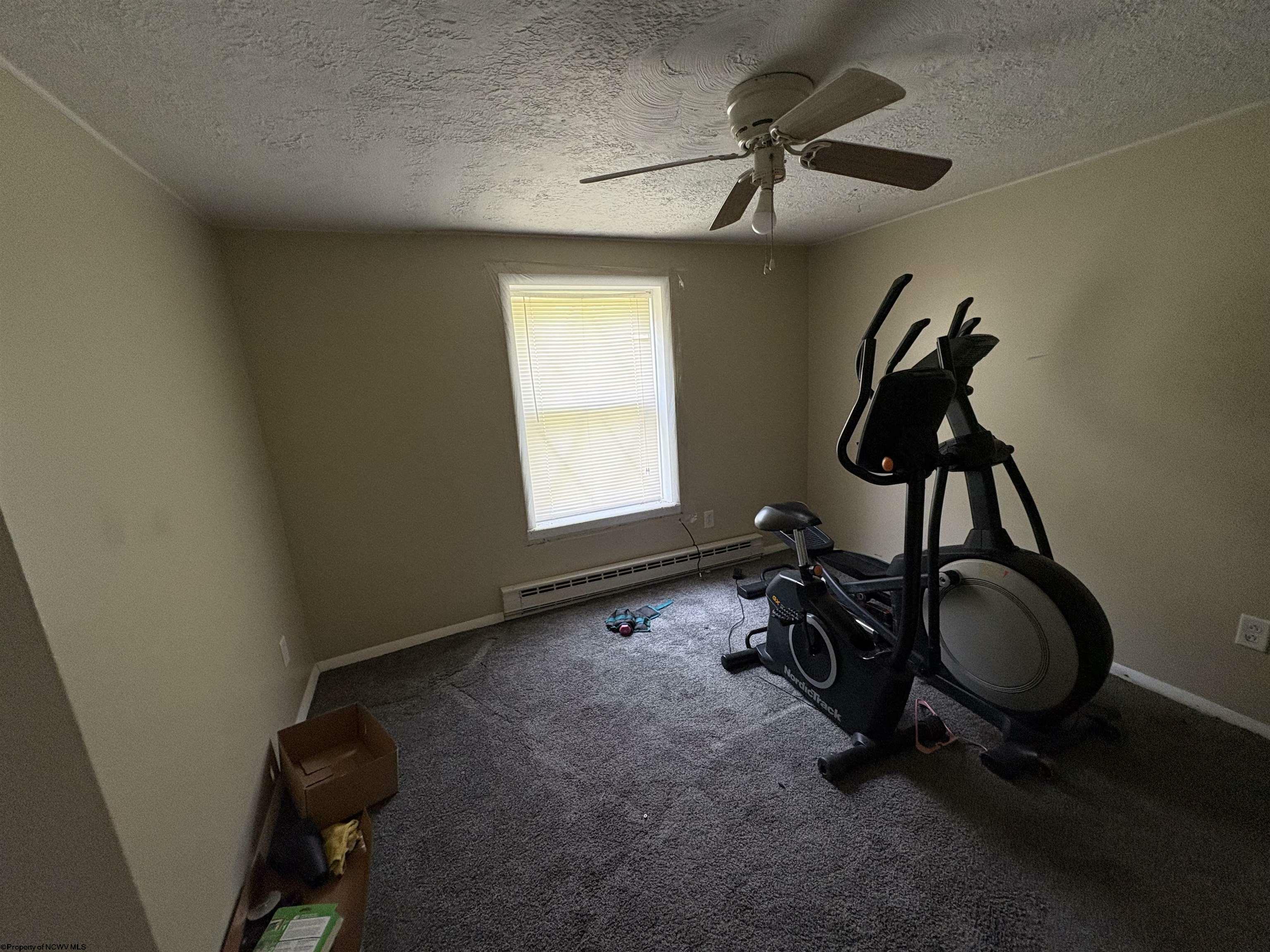 Property Photo: 8 W 4th Street WV 26501