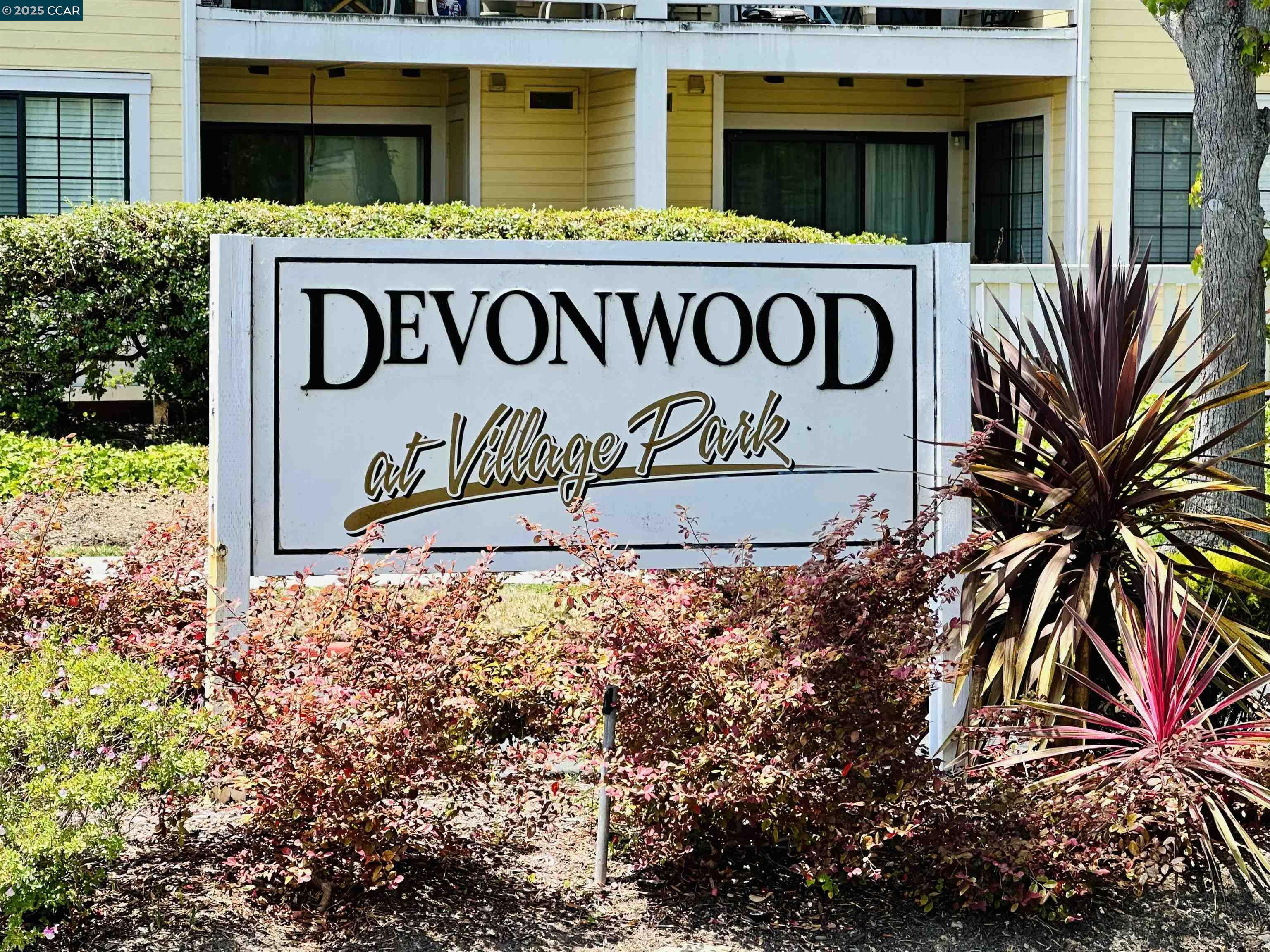 Property Photo:  613 Devonwood  CA 94547 