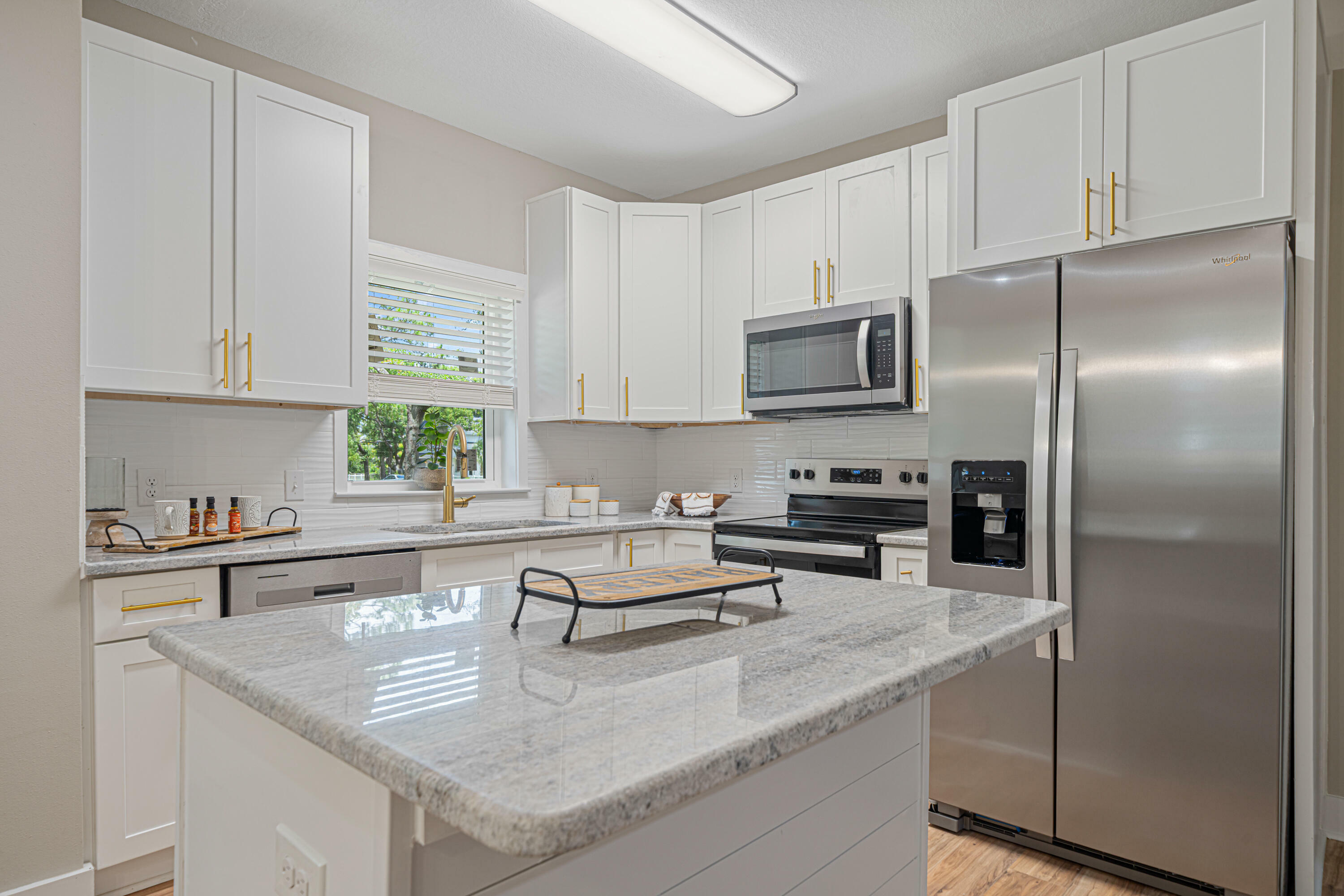 Property Photo: 81 Eastview Avenue FL 32580