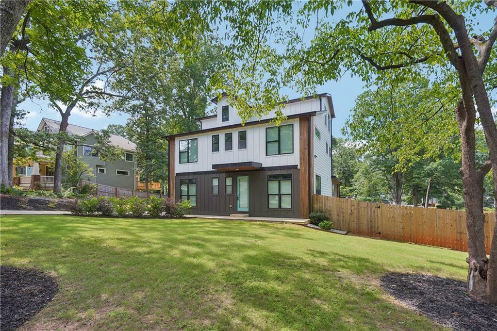 Property Photo: 3087 Alston Drive GA 30032