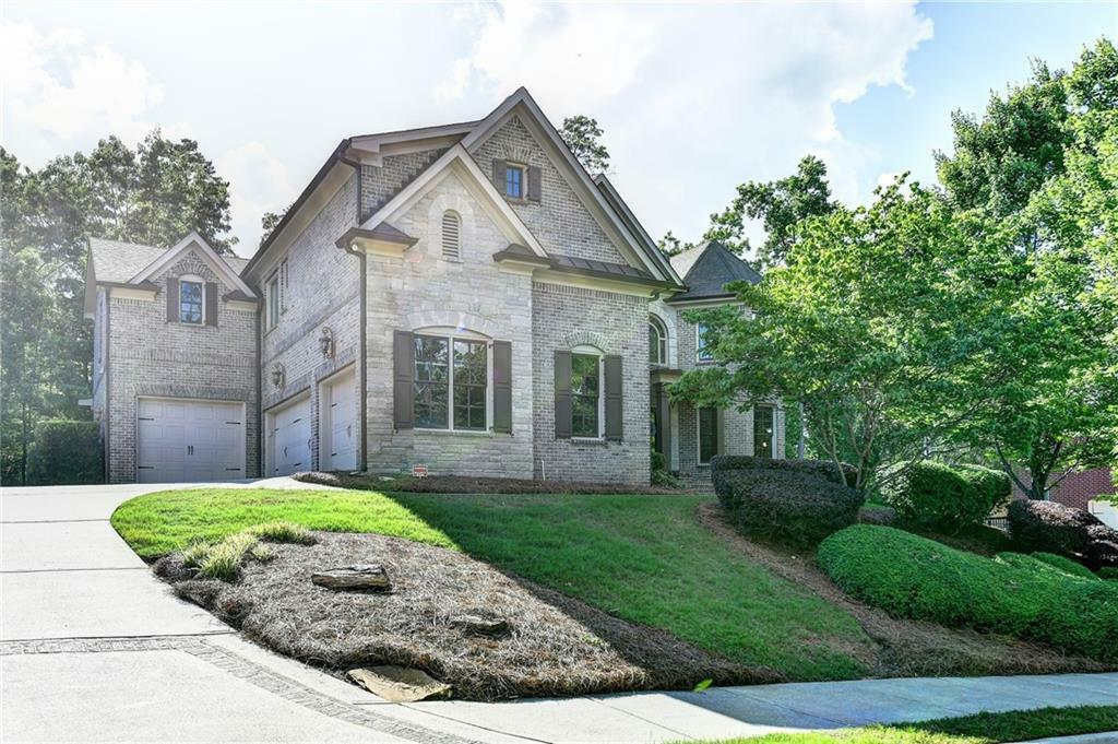 Property Photo: 11037 Estates Circle GA 30022