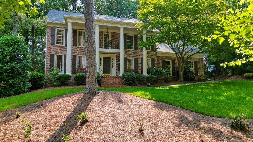 Property Photo: 11940 Mountain Laurel Drive GA 30075