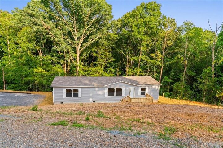 Property Photo: 211 Fire Tower Road NE GA 30701