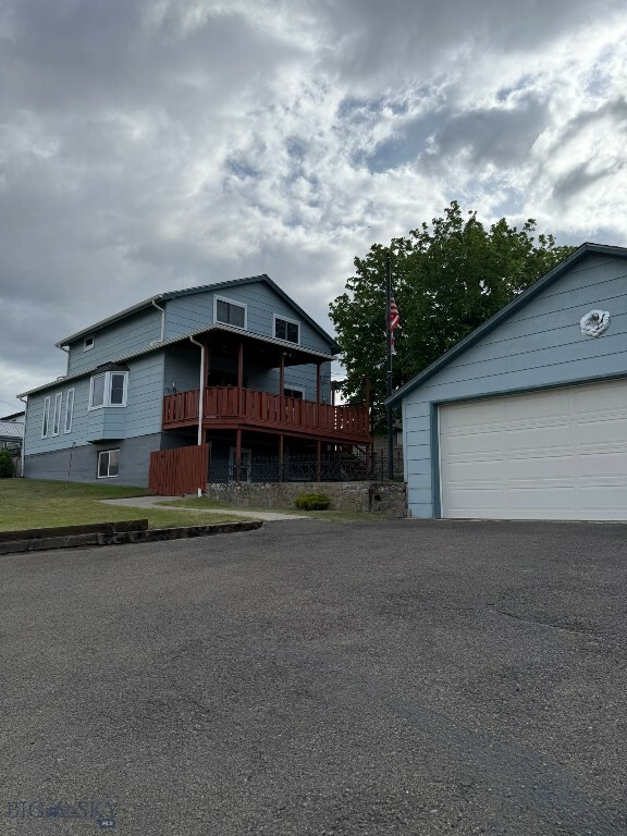Property Photo: 936 Zarelda MT 59701