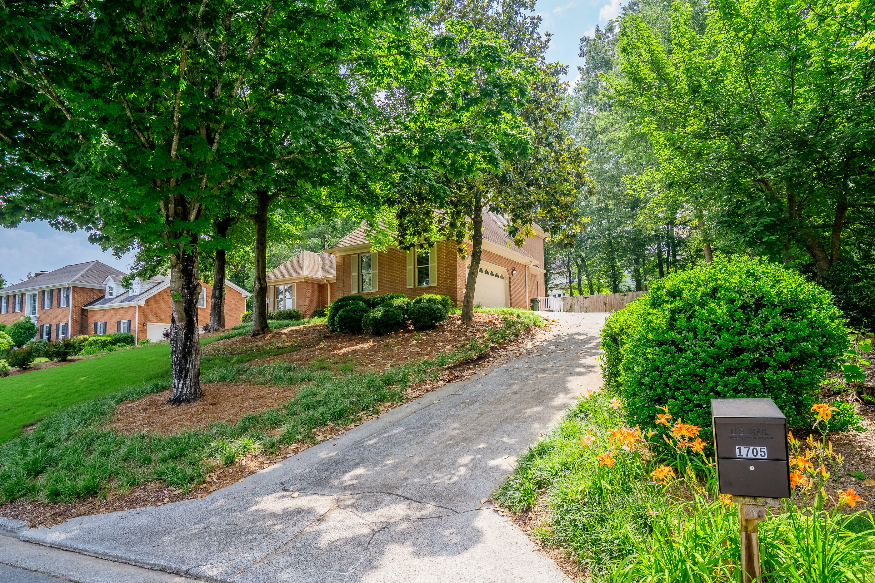 Property Photo: 1705 Wellington Drive GA 30720