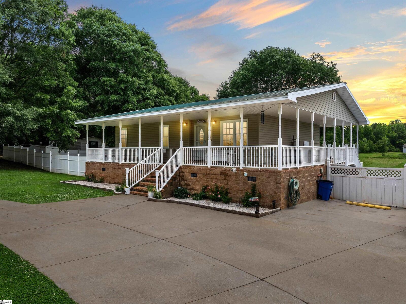 Property Photo:  2839 Mount Lebanon Road  SC 29322 