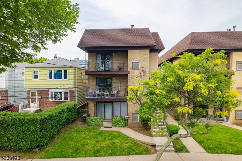 Property Photo: 192 W 25th St Unit A2 NJ 07002