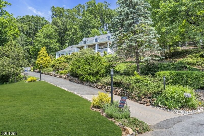 Property Photo:  855 Cardinal Ln  NJ 08807 