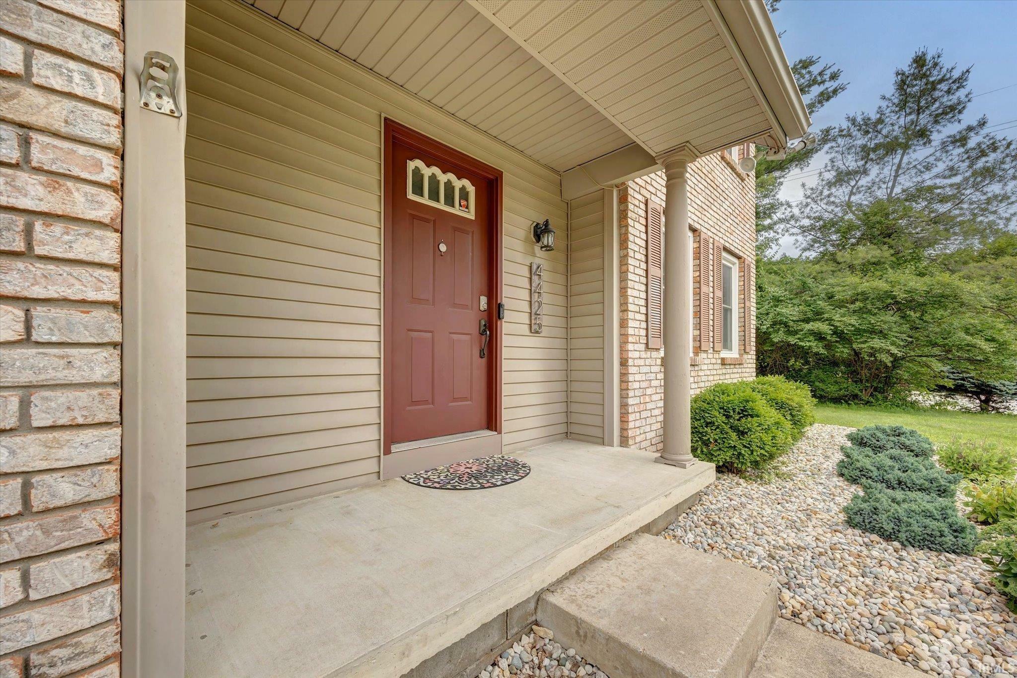Property Photo: 4425 E Bill Mallory Boulevard IN 47401