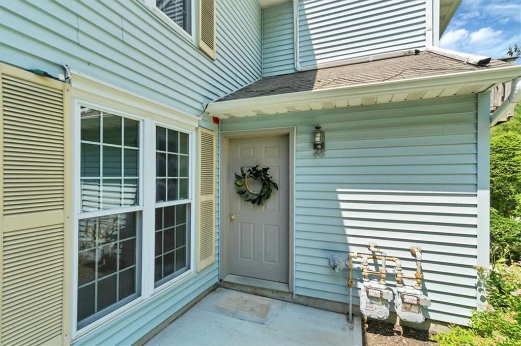 Property Photo:  48 Homestead Village Drive  NY 10990 