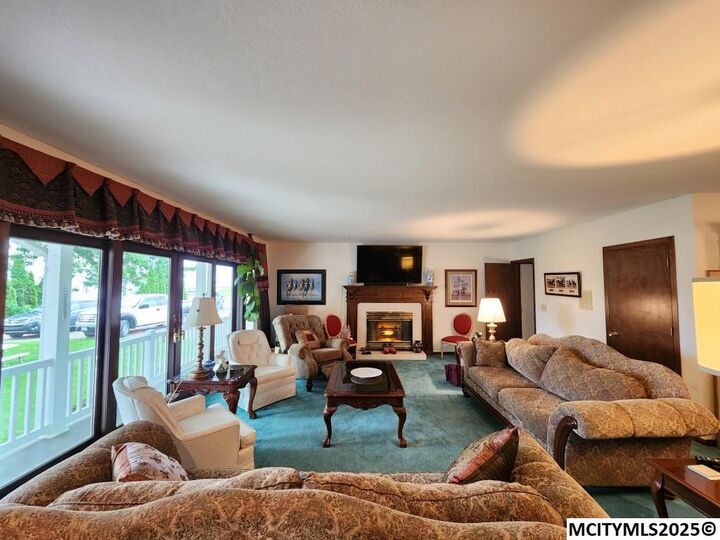 Property Photo:  3511 19th SW  IA 50401 