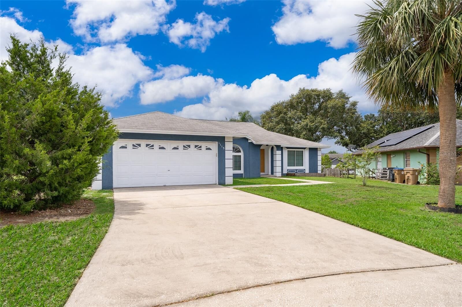 Property Photo: 1115 Marni Ridge Court FL 34747
