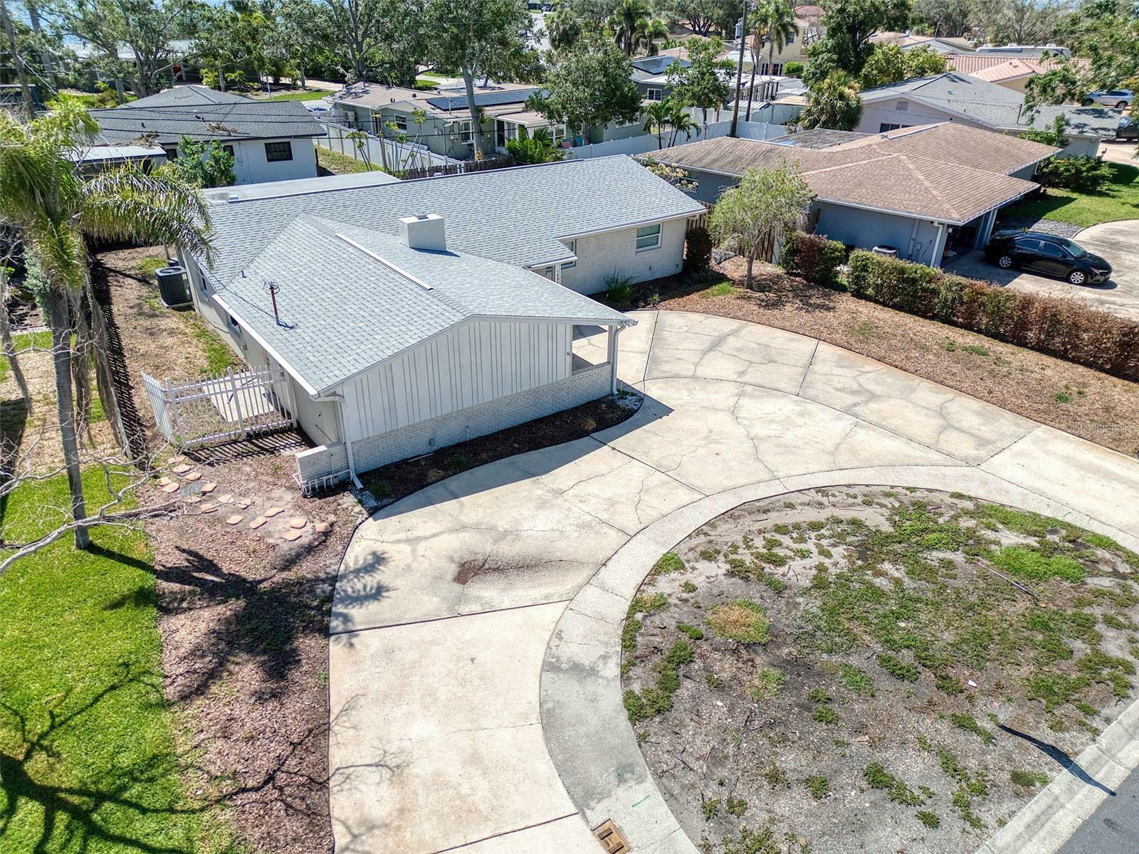 Property Photo: 1897 Dolphin Boulevard S FL 33707