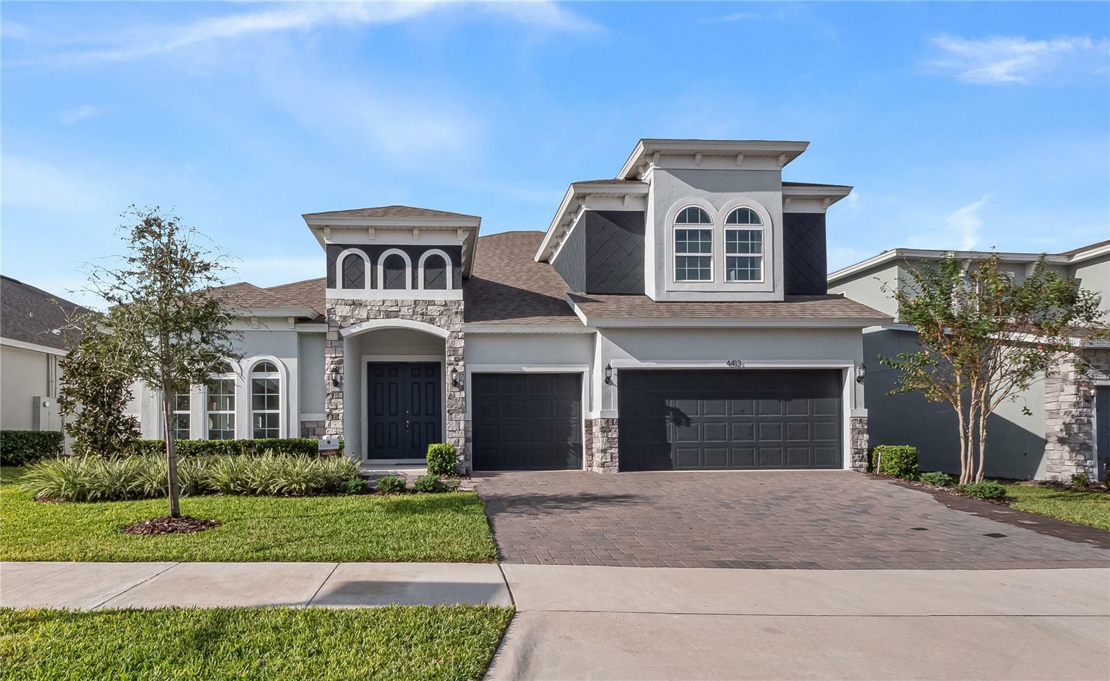 Property Photo:  4413 Lions Gate Avenue  FL 34711 