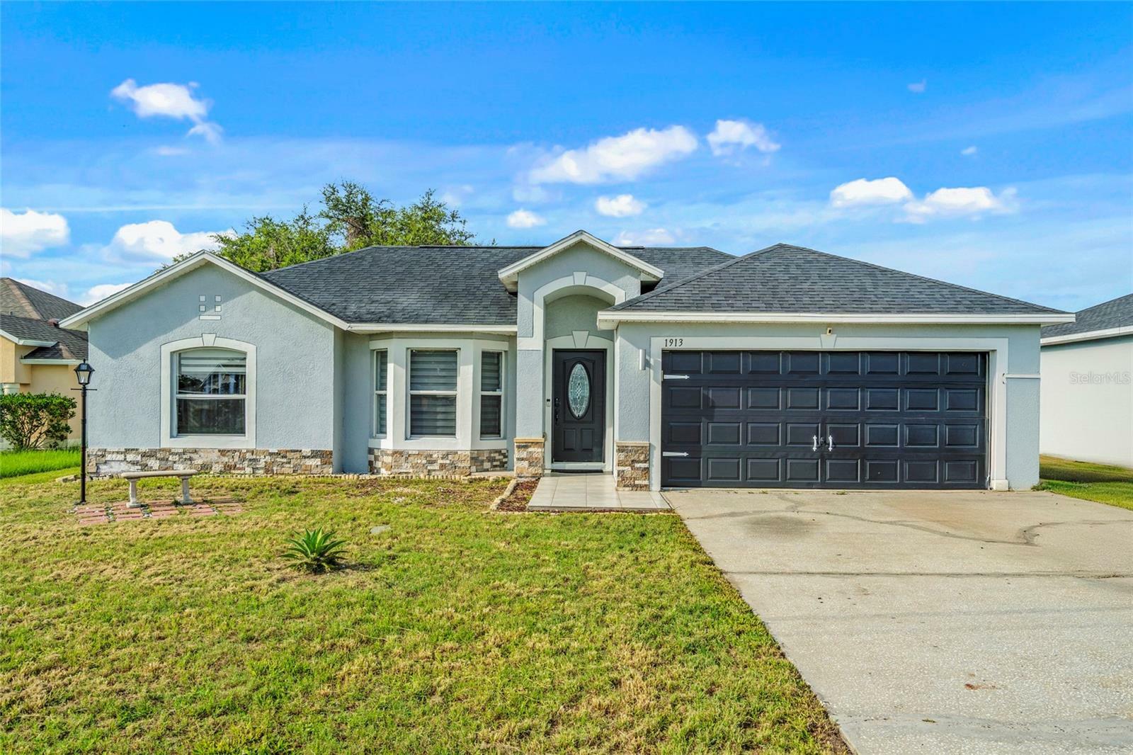 1913 Manatee Court  Kissimmee FL 34759 photo