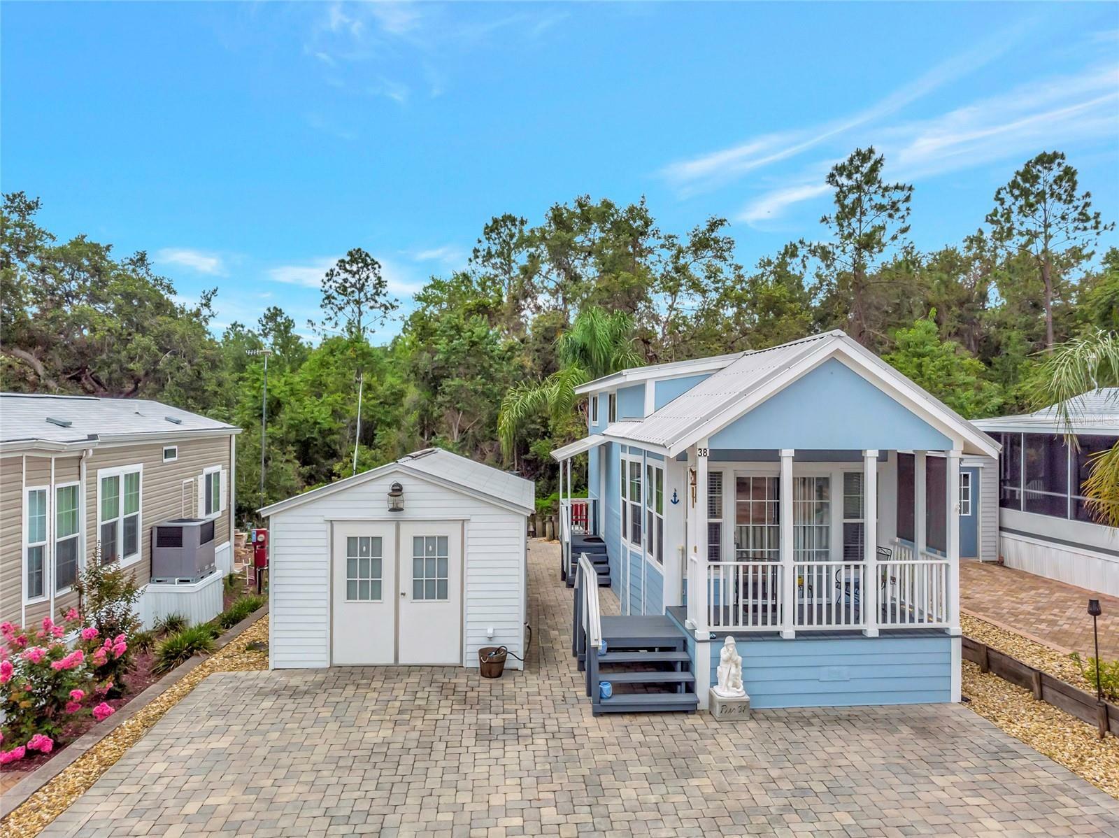 Property Photo: 20285 US Highway 27 38 FL 34715