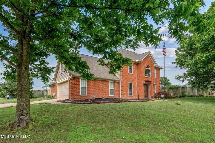 9015 Champlain Drive  Olive Branch MS 38654 photo