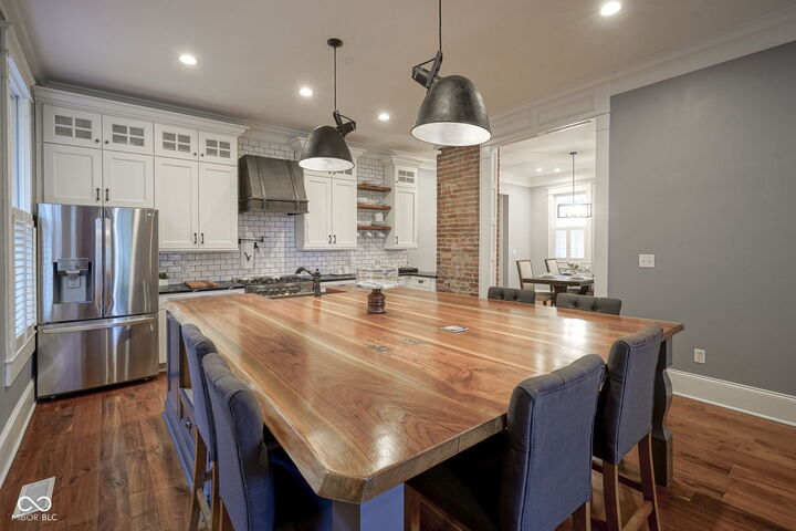 Property Photo:  1512 Bellefontaine Street  IN 46202 