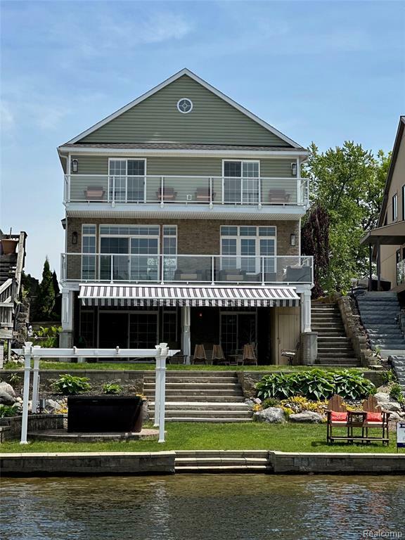 610 Longpointe Drive  Lake Orion MI 48362 2343 photo