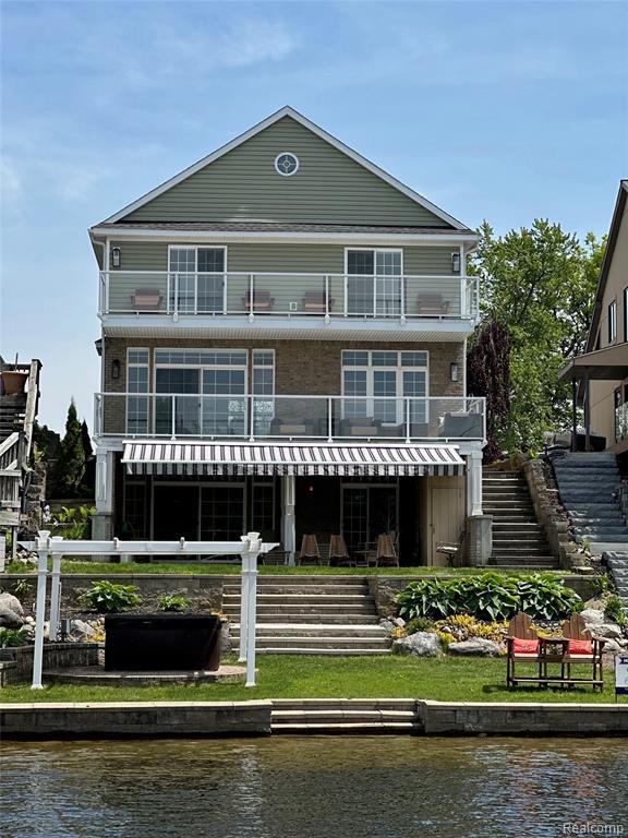 610 Longpointe Drive  Lake Orion MI 48362 2343 photo