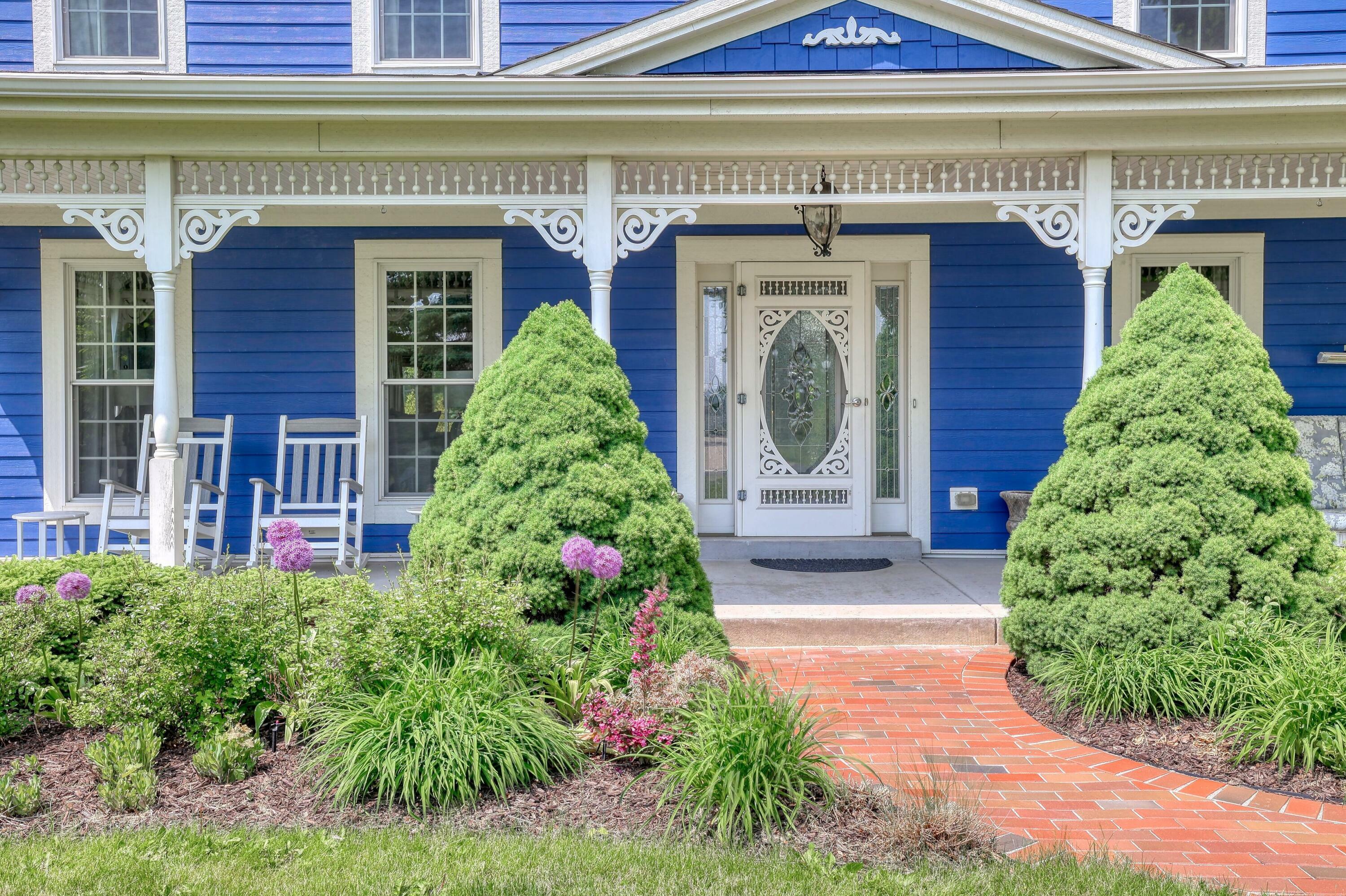 Property Photo: S87w34722 Nesting Ln WI 53119