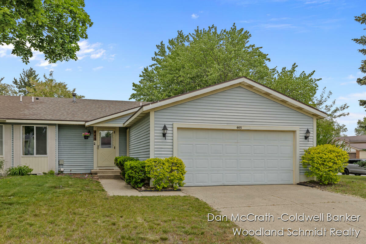 Property Photo: 445 Pine Vista Street SE MI 49548