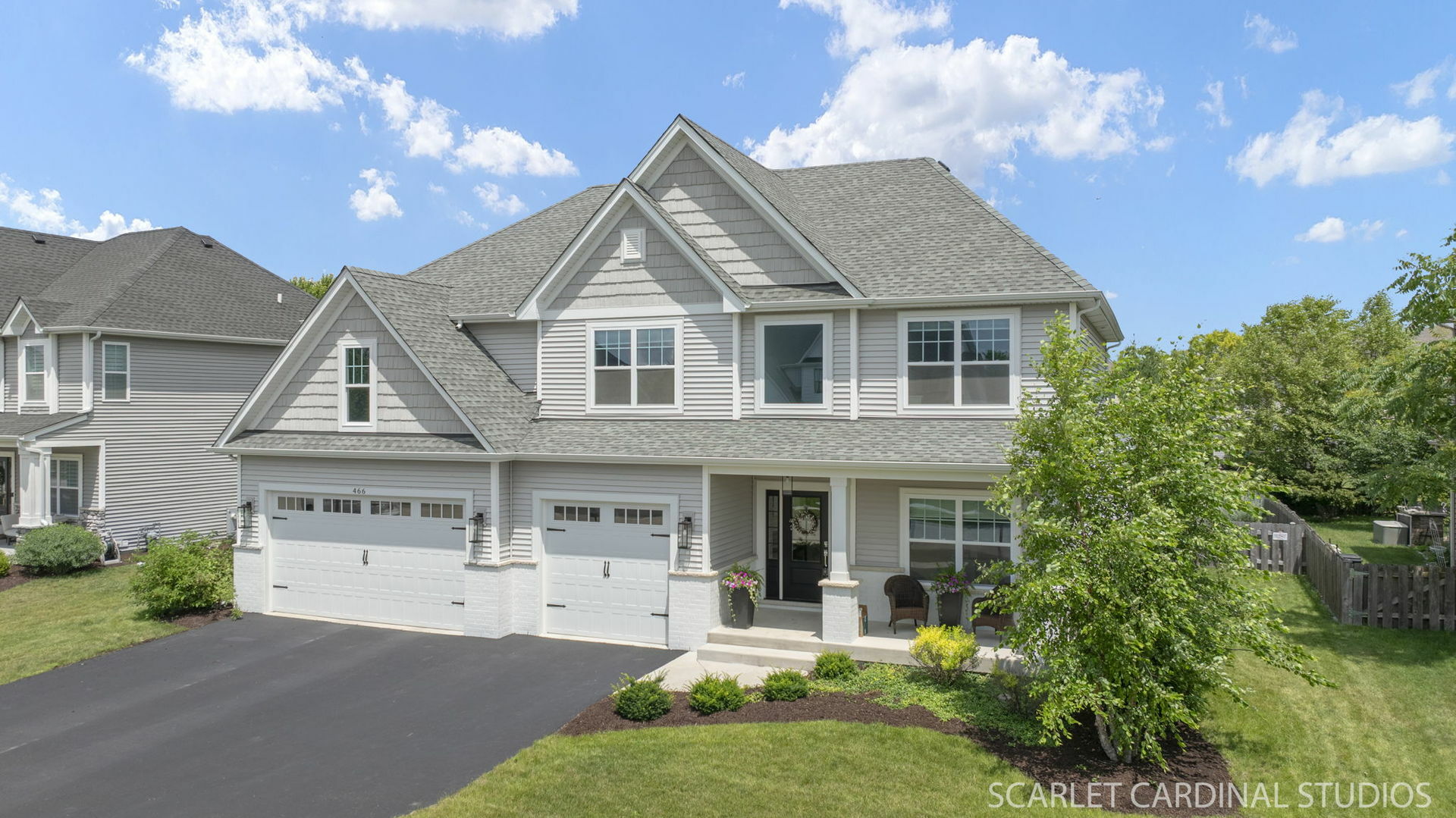 Property Photo: 466 Bloomfield Circle W IL 60543