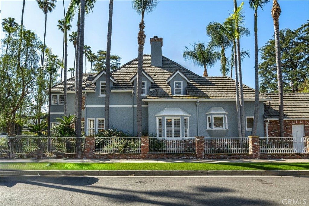 4455 Atoll Avenue  Sherman Oaks CA 91423 photo