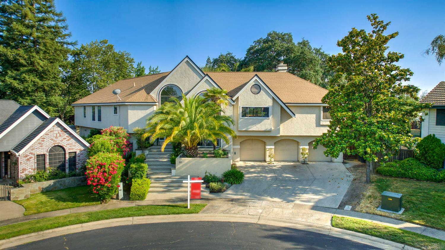 Property Photo: 20 Somer Ridge Drive CA 95661